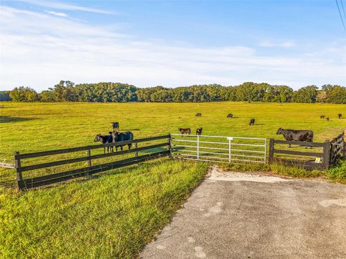 00 4th St, High Springs, FL, 32643 | Card Image