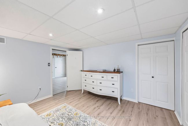 984 Ambleside Cres, House other with 5 bedrooms, 3 bathrooms and 2 parking in Kingston ON | Image 35