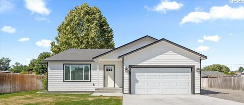 729 E 14th Ave, Kennewick, WA, 99337-5332 | Card Image