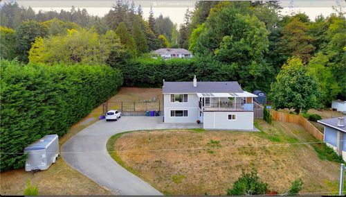 2077 Lakeside Dr, Nanaimo, BC, V9X1B5 | Card Image