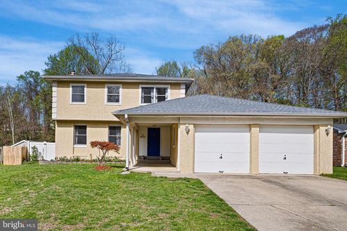 19 Duvall Ct, WILMINGTON, DE, 19808-2143 | Card Image