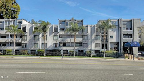 10-1940 Cahuenga Blvd W, LOS ANGELES, CA, 90068 | Card Image