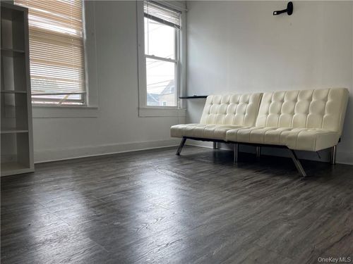 149 Jersey Ave, Port Jervis, NY, 12771-2609 | Card Image