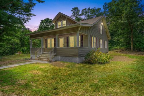 122 Lovers Ln, Windham, CT, 06280-1347 | Card Image