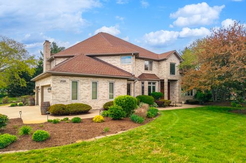 4N428 Kingswood Ct, Wayne, IL, 60184-2413 | Card Image