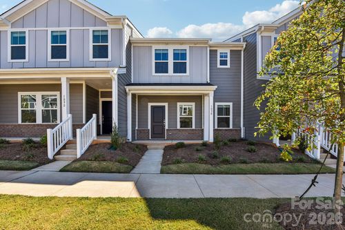 unit-d-104 Ciara Pl, Mooresville, NC, 28115-8368 | Card Image