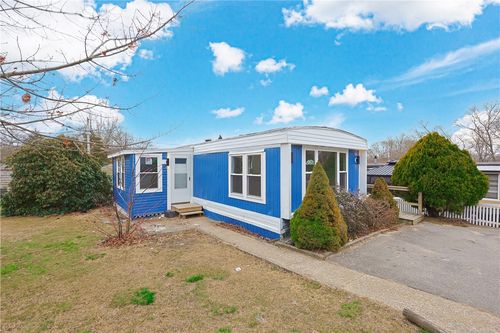 301 Bulgarmarsh Rd, Tiverton, RI, 02878-3862 | Card Image