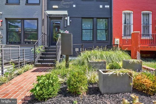 unit-1-256 15th St Se, WASHINGTON, DC, 20003-5199 | Card Image