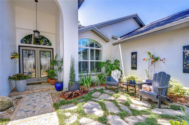Front Courtyard - Front Door | Image 5