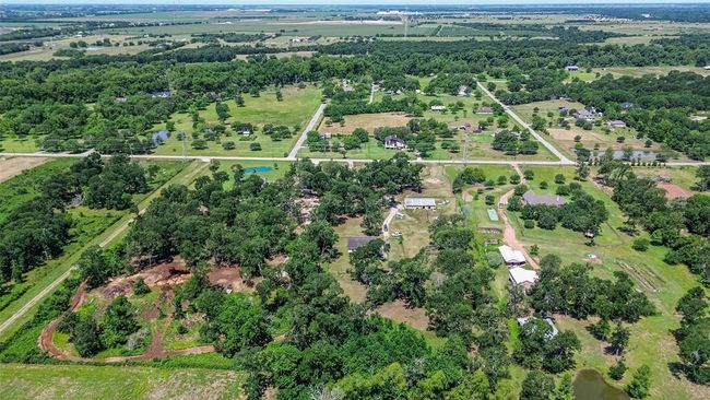 914 Baker Rd, Home with 3 bedrooms, 2 bathrooms and null parking in Rosenberg TX | Image 39
