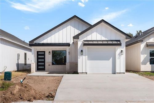 712 W 25th St, Mission, TX, 78572 | Card Image