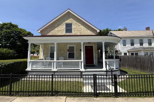 99 Franklin St, Rutland, VT, 05701-3922 | Card Image