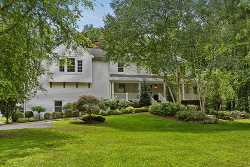 175 Wellington Dr, Fairfield, CT, 06824-1981 | Card Image
