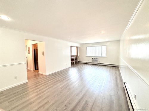 i-7 N James St, Peekskill, NY, 10566-2457 | Card Image