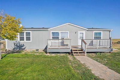 6690 Yulle Road, House other with 3 bedrooms, 2 bathrooms and 20 parking in Strasburg CO | Image 2