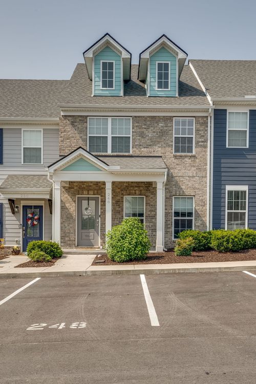 248 Mansfield Dr, Gallatin, TN, 37066-2710 | Card Image