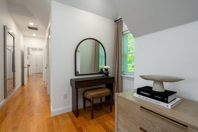 16 Border Rd, House other with 3 bedrooms, 3 bathrooms and 6 parking in Reading MA | Image 24