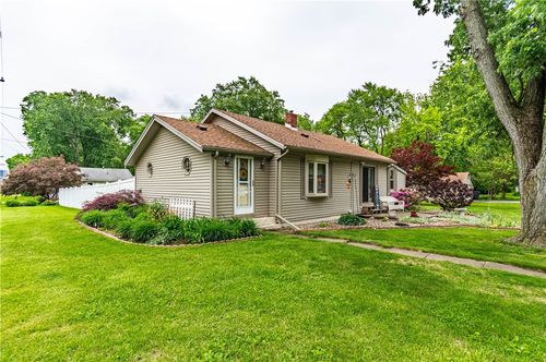 3201 E Division St, Decatur, IL, 62526-5458 | Card Image