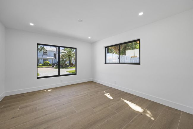 4121 Ne 31 St Ave, House other with 3 bedrooms, 3 bathrooms and null parking in Lighthouse Point FL | Image 24