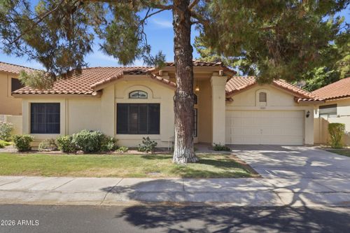 225 W Vera Ln, Tempe, AZ, 85284-3924 | Card Image