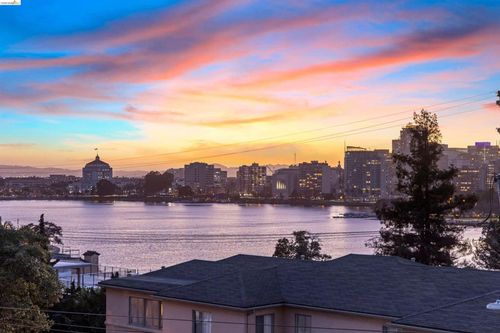 7-474 Merritt Ave, Oakland, CA, 94610-5159 | Card Image