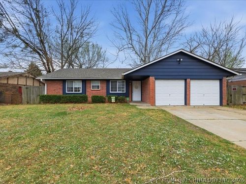 905 El Paso Pl, Broken Arrow, OK, 74012-3710 | Card Image