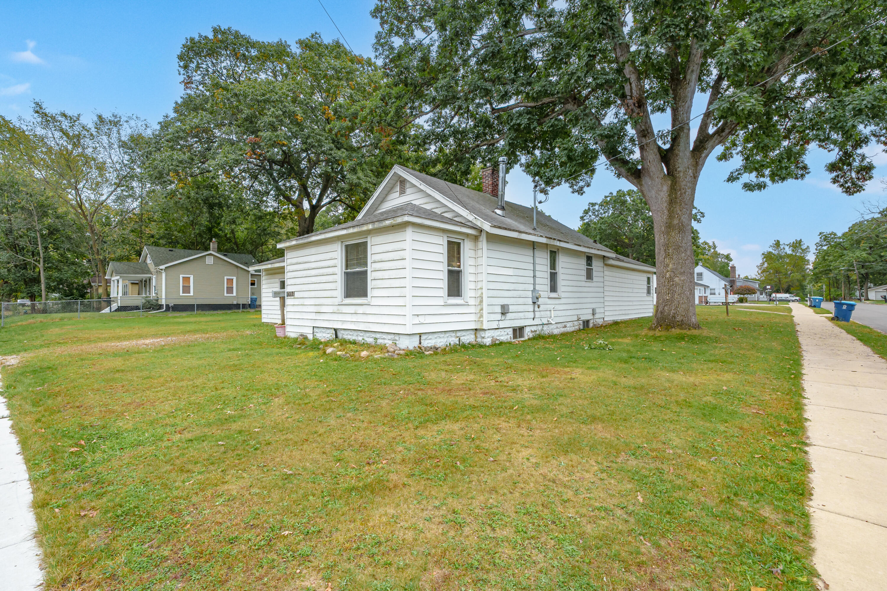 Springmont Ave, Kalamazoo, MI 49008