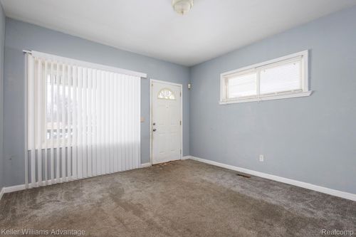 11727 Dyar Street, Hamtramck, MI, 48212 | Card Image