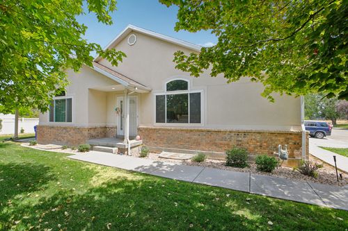233 Country Haven Ln, Grantsville, UT, 84029-9488 | Card Image