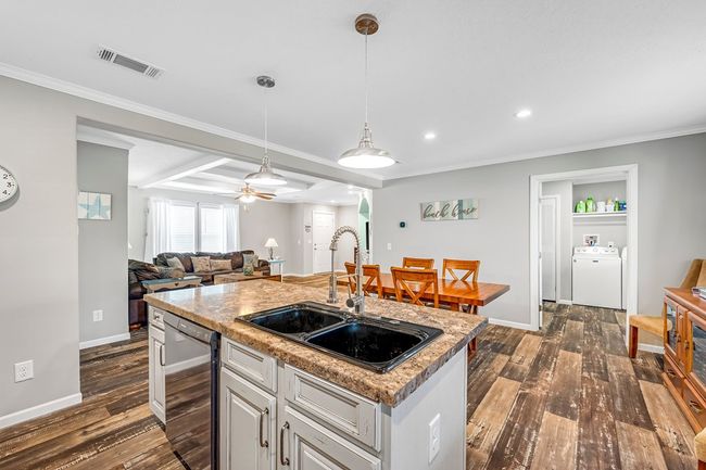 9224 Olive Ave, House other with 3 bedrooms, 2 bathrooms and 5 parking in Port St. Joe FL | Image 15