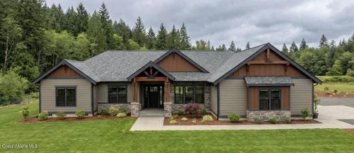 1770 Porthill Loop, Bonners Ferry, ID, 83805-6230 | Card Image