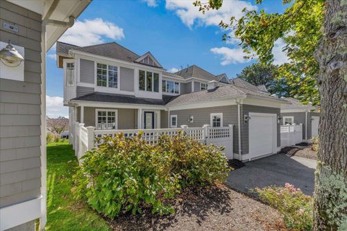 66-66 Sea View Ln, Mashpee, MA, 02649-4652 | Card Image