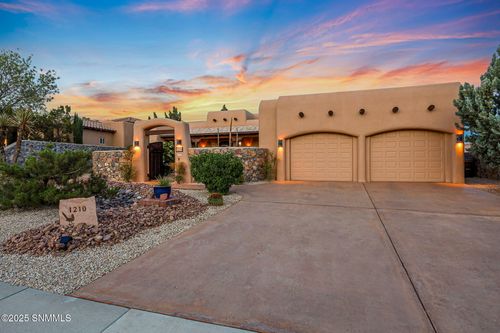 1210 Golf Club Rd, Las Cruces, NM, 88011-4003 | Card Image