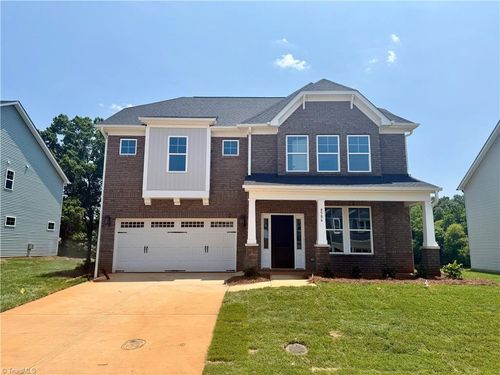 4586 Hanes Lake Dr, Winston-Salem, NC, 27106-9939 | Card Image