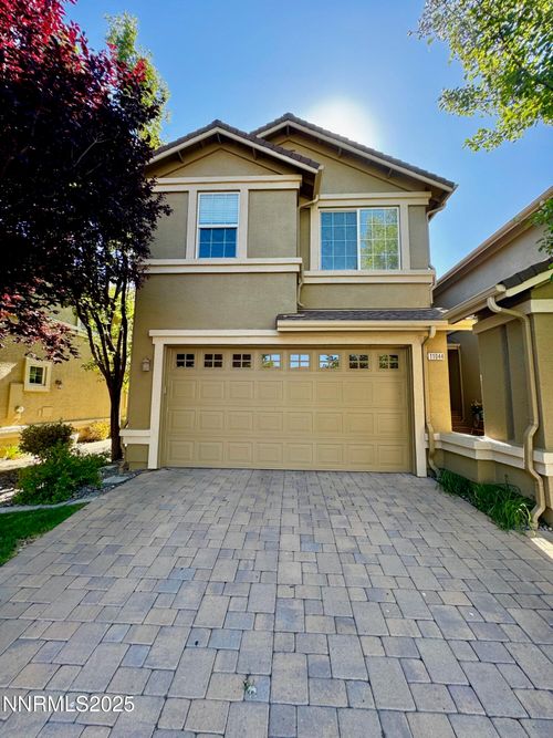 11044 Lamour Ln, Reno, NV, 89521-8581 | Card Image
