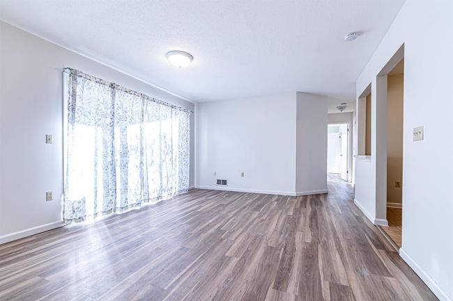 UNIT-1 - 1 Scituate Pl, Condo with 2 bedrooms, 2 bathrooms and null parking in Merrimack NH | Image 5