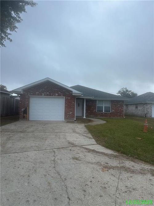 60 Dianne Pl, Saint Rose, LA, 70087-3762 | Card Image