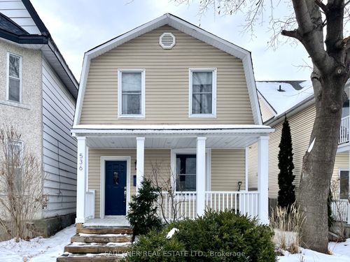 536 Lower Byron Ave, Ottawa, ON, K2A0E3 | Card Image