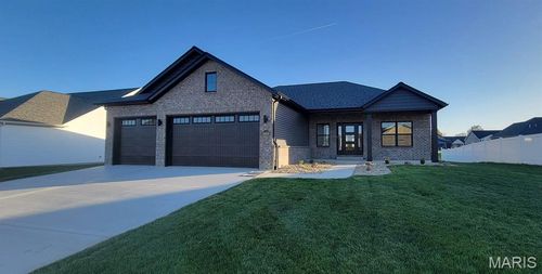 8450 Herrick Park Dr, Troy, IL, 62294-1160 | Card Image