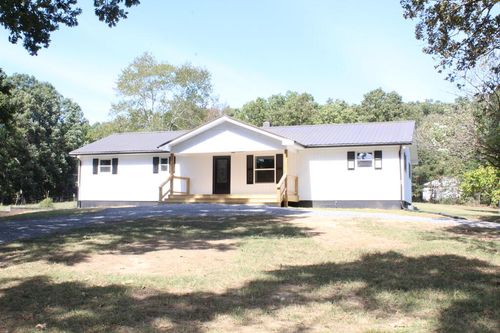 4121 Old Moss Rd, Baxter, TN, 38544-4608 | Card Image