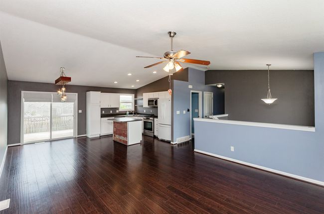 220 Tailfeather Dr Nw, Home with 4 bedrooms, 2 bathrooms and null parking in Bondurant IA | Image 4