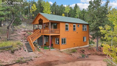 32 Iowa Ln, Woodland Park, CO, 80863-8955 | Card Image