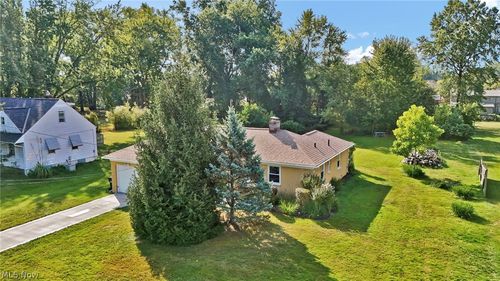 25255 Maple Ridge Rd, North Olmsted, OH, 44070-1280 | Card Image