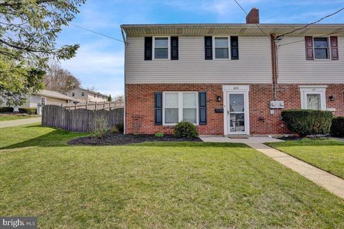 423 S 5th St, HAMBURG, PA, 19526-1311 | Card Image