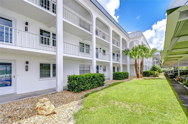 APT-211 - 4801 Airport Rd, Condo with 1 bedrooms, 1 bathrooms and null parking in ZEPHYRHILLS FL | Image 4