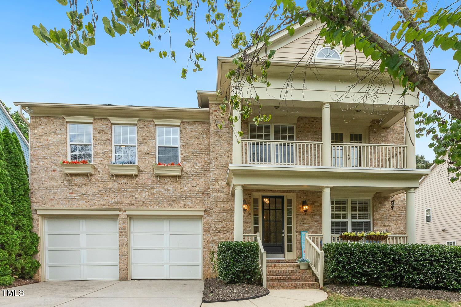 Meadowcrest Pl, Holly Springs, NC 27540