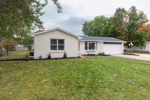 52311 Monte Vista Dr, Granger, IN, 46530-9493 | Card Image