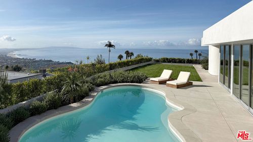 16705 Charmel Ln, Pacific Palisades, CA, 90272-2213 | Card Image