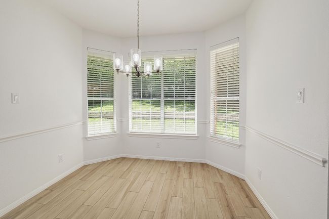 Breakfast Nook | Image 9
