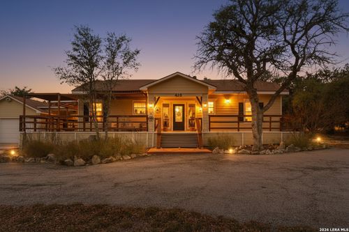 423 Las Hadas, Spring Branch, TX, 78070-4071 | Card Image